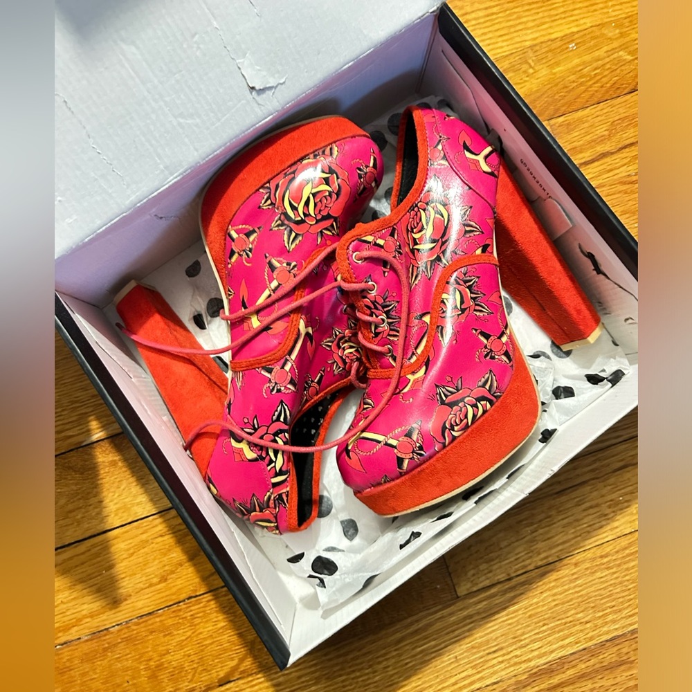 Iron Fist | Love Me Now lace up booties